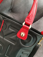 Load image into Gallery viewer, MEAGHAN LEATHER SHOULDER BAG